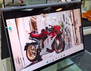 Photo - New Laptop Lenovo Thinkpad X1 Yoga 16GB Intel Core I7 SSD 512GB