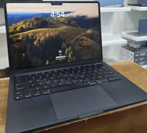 Photo - New Laptop Apple MacBook Air 2022 M2 8GB Apple M2 SSD 256GB