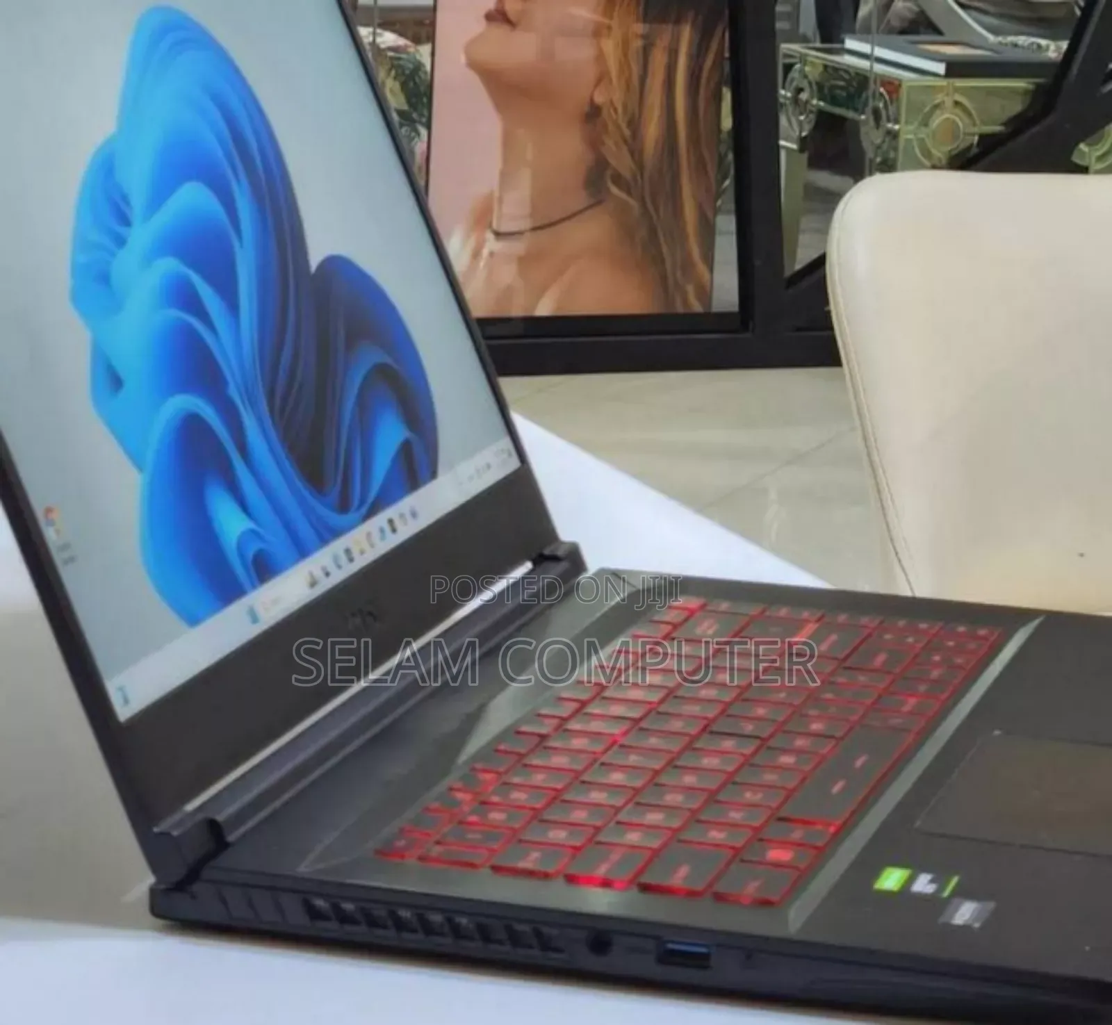 New Laptop MSI GF63 12GB Intel Core I5 SSD 512GB