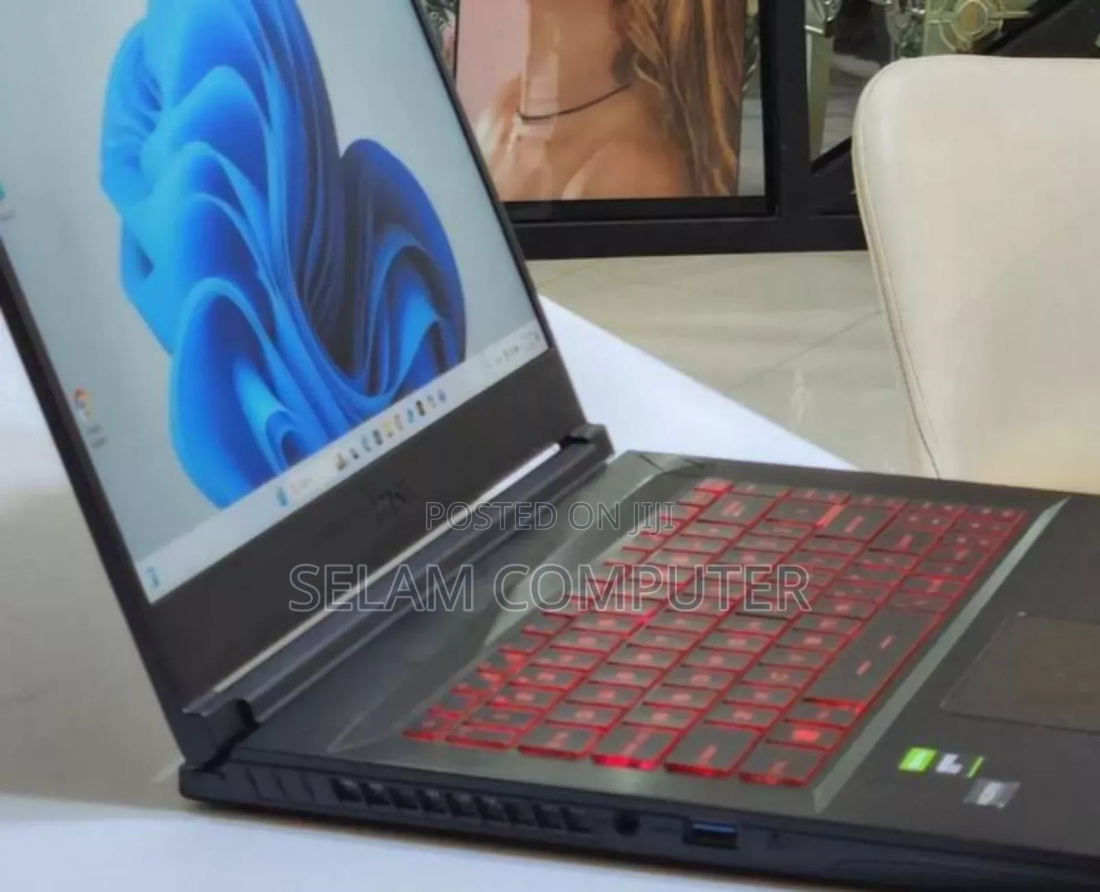 New Laptop MSI GF63 12GB Intel Core I5 SSD 512GB