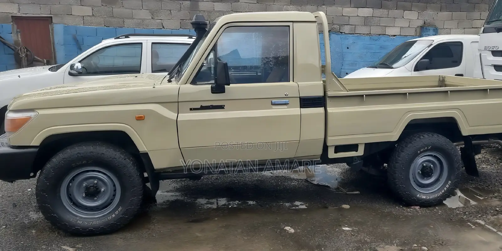 Toyota Land Cruiser 2019 Gold