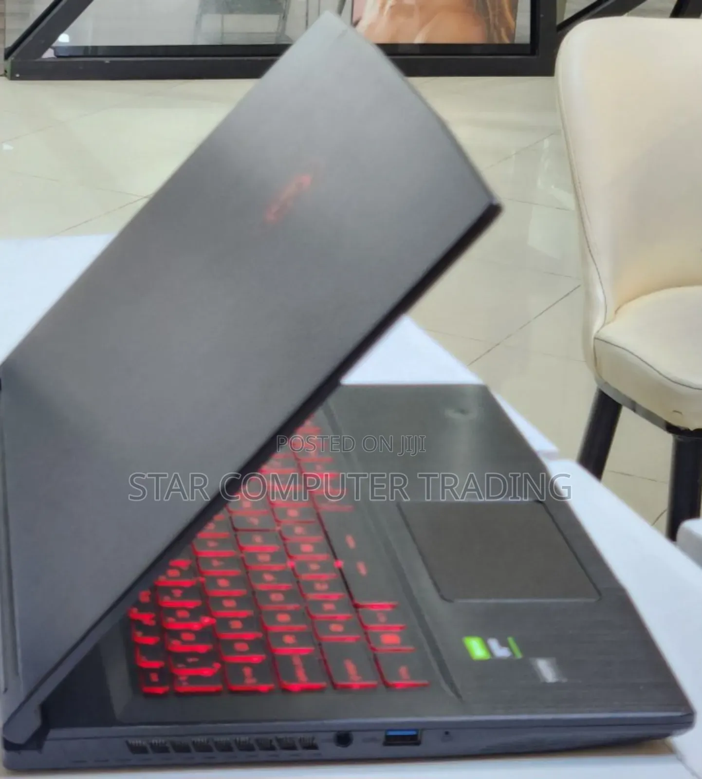 New Laptop MSI GF63 12GB Intel Core I5 SSD 512GB