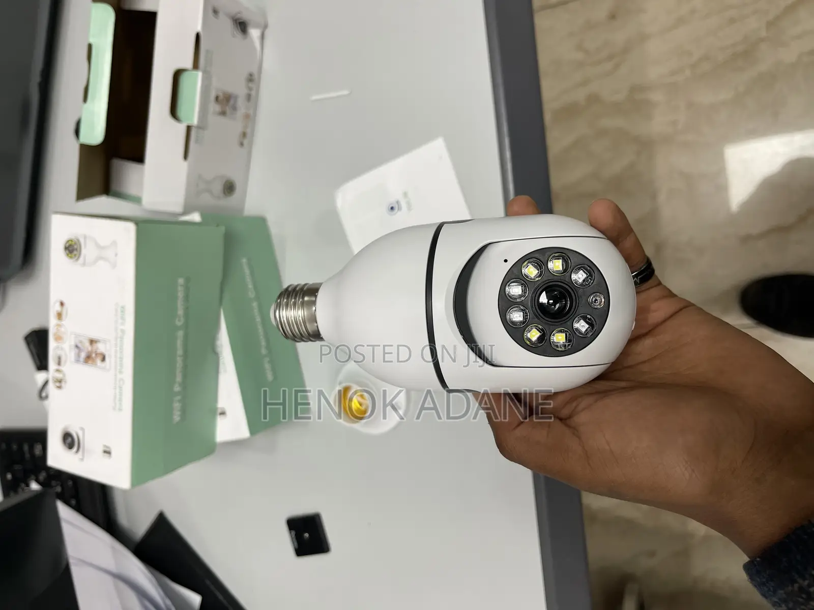 Bulbs 360 Degrees Security Camera