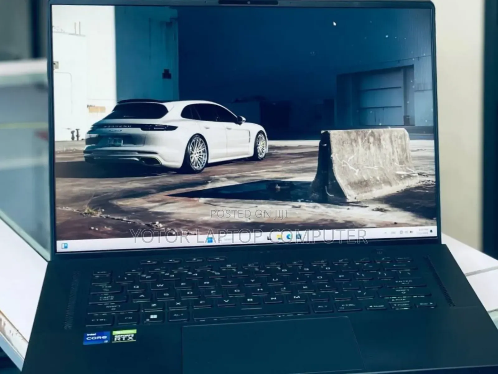 New Laptop Asus 16GB Intel Core I7 SSD 1T