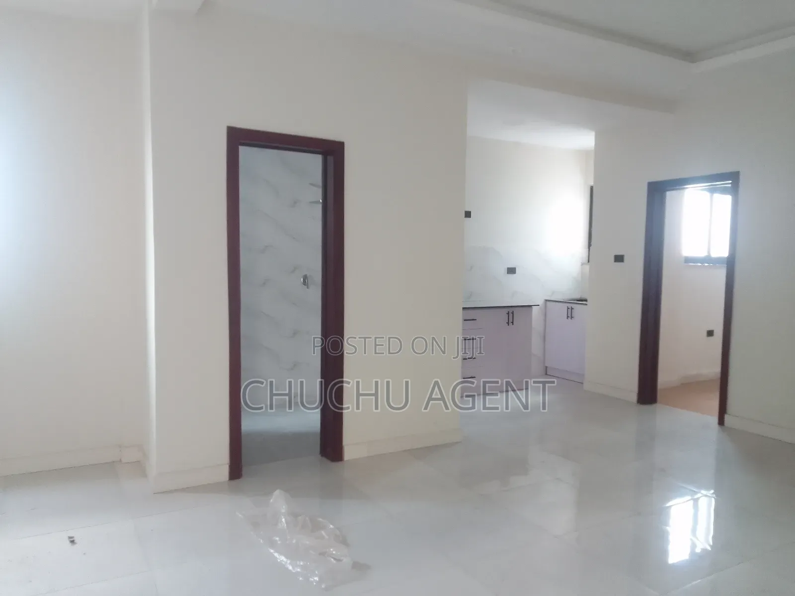 20bdrm Apartment in Bole for rent