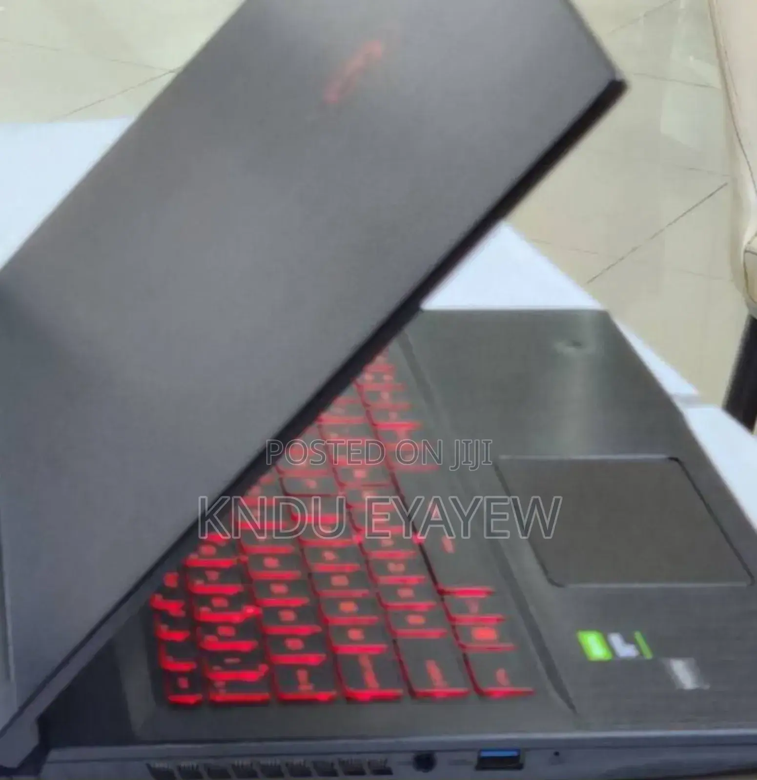 New Laptop MSI GF63 12GB Intel Core I5 SSD 512GB