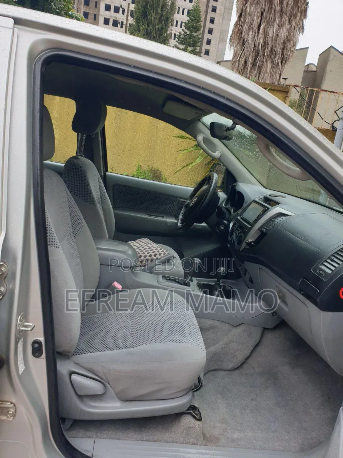 Toyota Hilux 2008 Gold