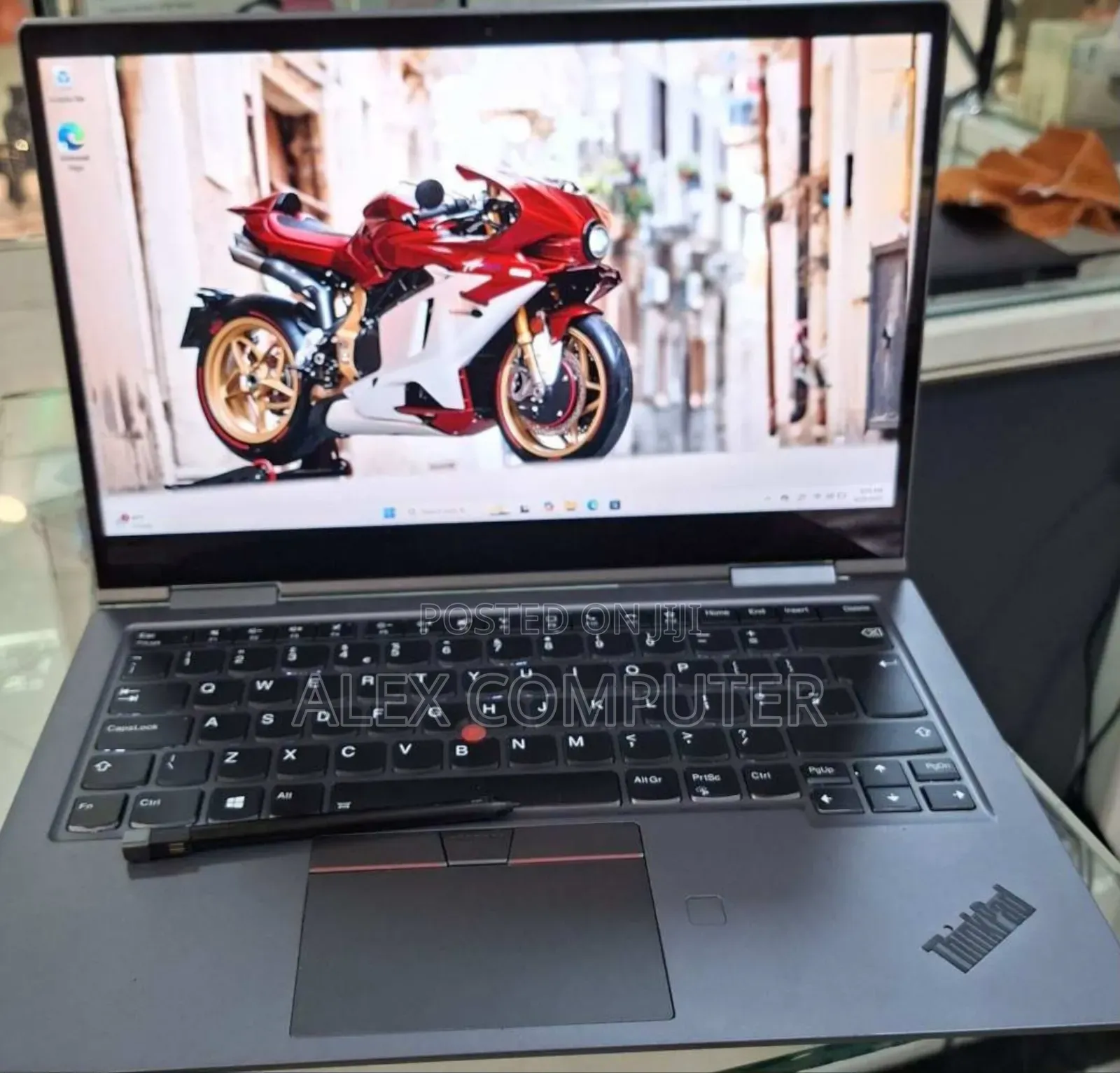 New Laptop Lenovo Thinkpad X1 Yoga 16GB Intel Core I7 SSD 512GB