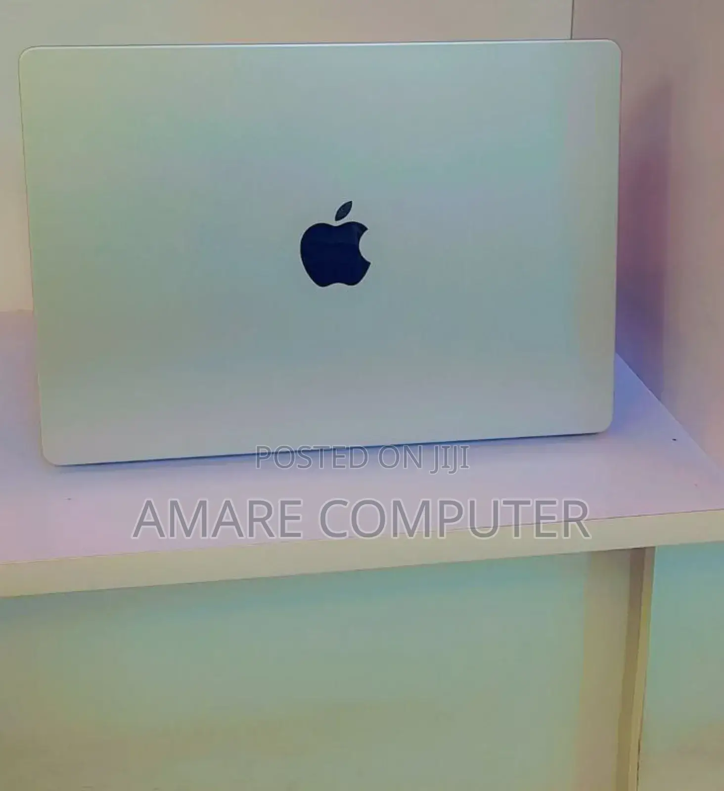 New Laptop Apple MacBook Pro M1 16GB Apple M1 Pro SSD 512GB