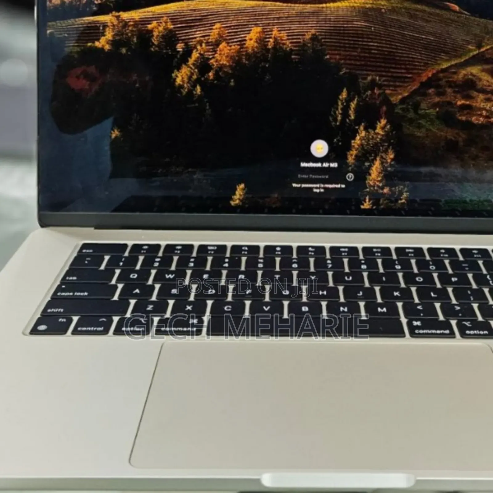 New Laptop Apple MacBook Air 2024 M3 15-Inch 8GB Apple M3 SSD 256GB