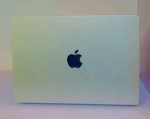 New Laptop Apple MacBook Pro 2021 M1 16GB Apple M1 Pro SSD 512GB