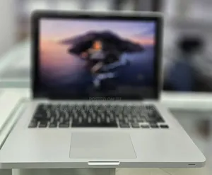 Laptop Apple MacBook Pro 2012 4GB Intel Core I5 SSD 256GB