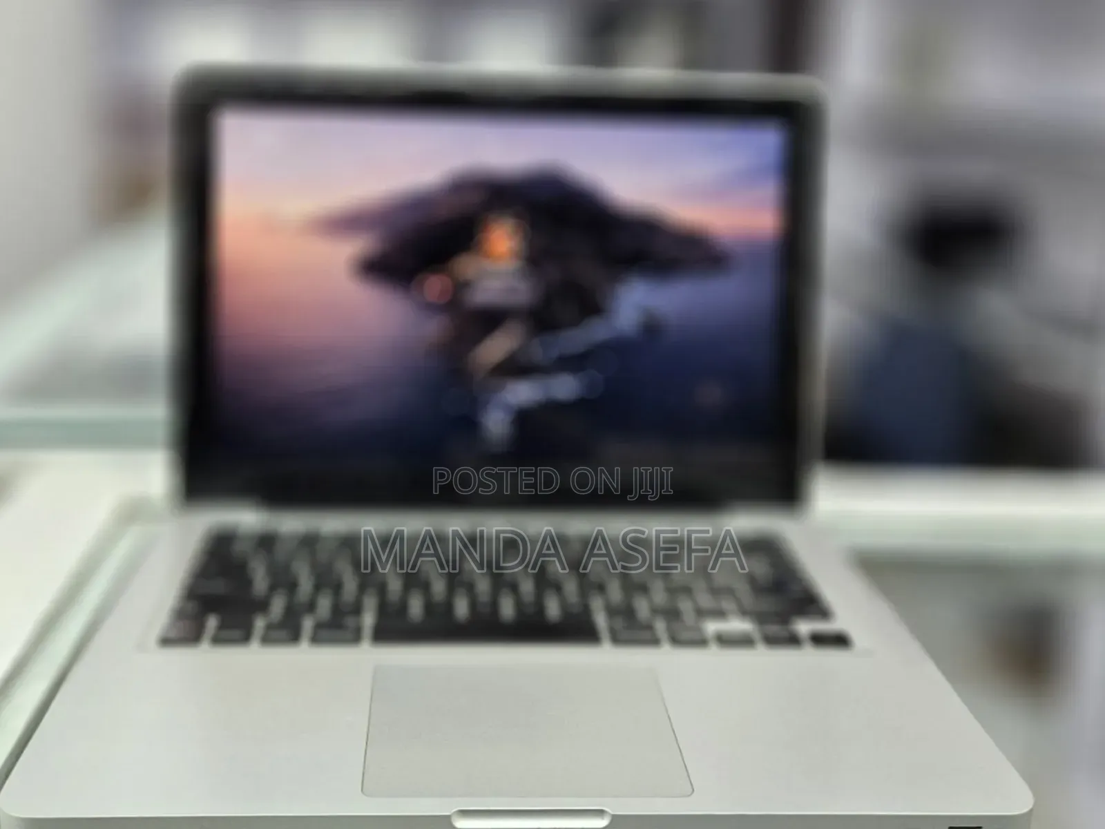 New Laptop Apple MacBook Pro 2012 4GB Intel Core I5 SSD 256GB