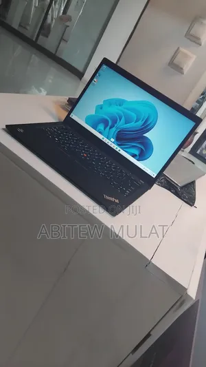 New Laptop Lenovo ThinkPad T495s 16GB AMD Ryzen 5 SSD 512GB