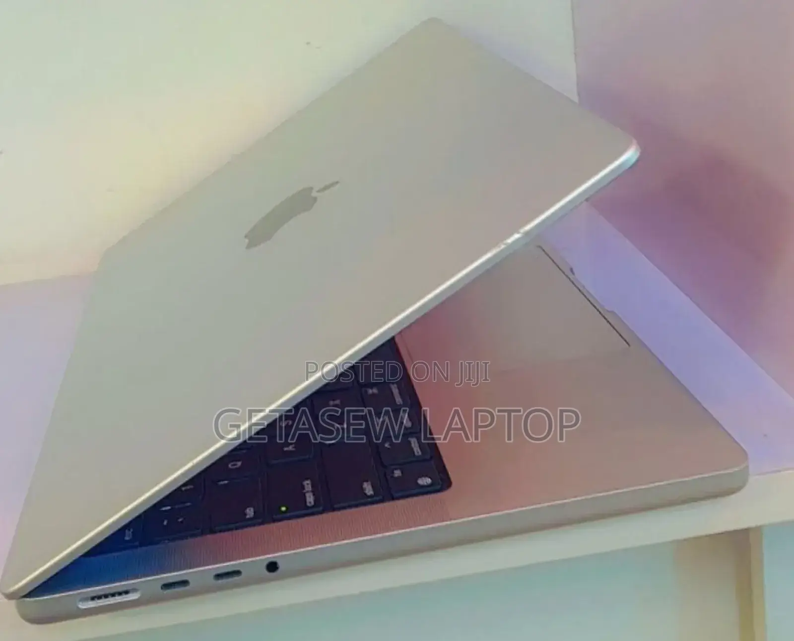 New Laptop Apple MacBook Pro 2021 M1 16GB Apple M1 Pro SSD 512GB