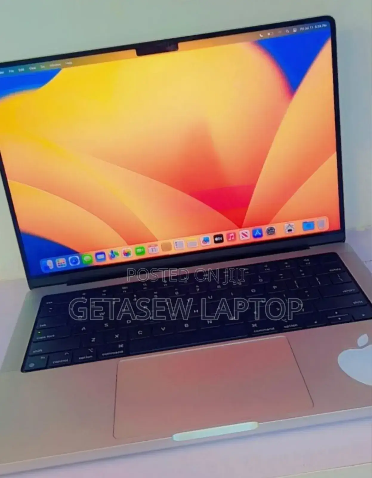 New Laptop Apple MacBook Pro 2021 M1 16GB Apple M1 Pro SSD 512GB