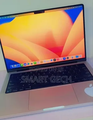 Photo - New Laptop Apple MacBook Pro 2021 M1 16GB Apple M1 Pro SSD 512GB