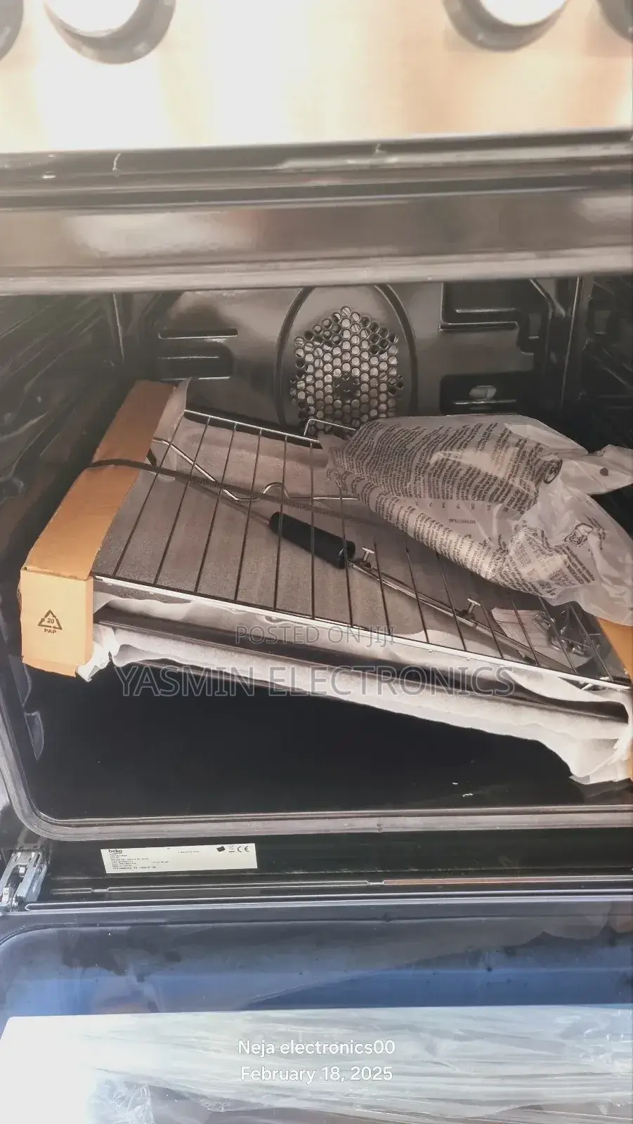 Beko Ovens 2-Gas 2-Ele 60×60 Oven Freestanding Ovens Deliver