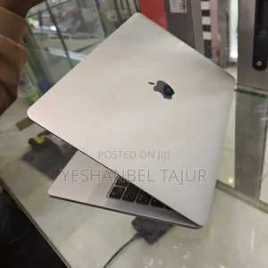 New Laptop Prostar 8GB Apple M1 SSD 256GB