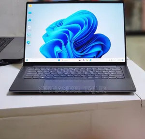 New Laptop Lenovo Yoga C740 32GB Intel Core I7 SSD 1T