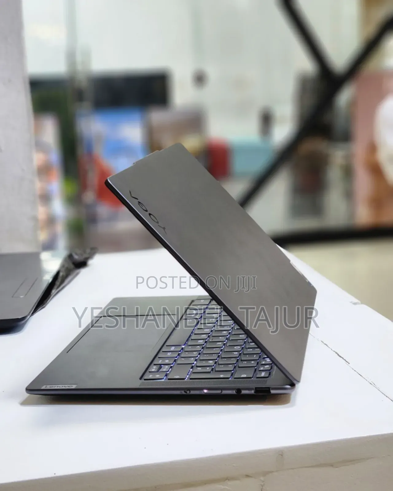 New Laptop Lenovo Yoga C740 32GB Intel Core I7 SSD 1T