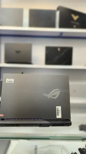 New Laptop Asus ROG Strix G15 16GB AMD Ryzen 9 SSD 512GB