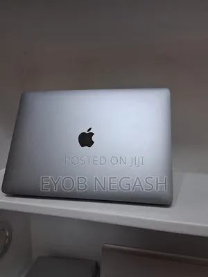 New Laptop Apple MacBook Air 2020 M1 8GB Apple M1 SSD 256GB