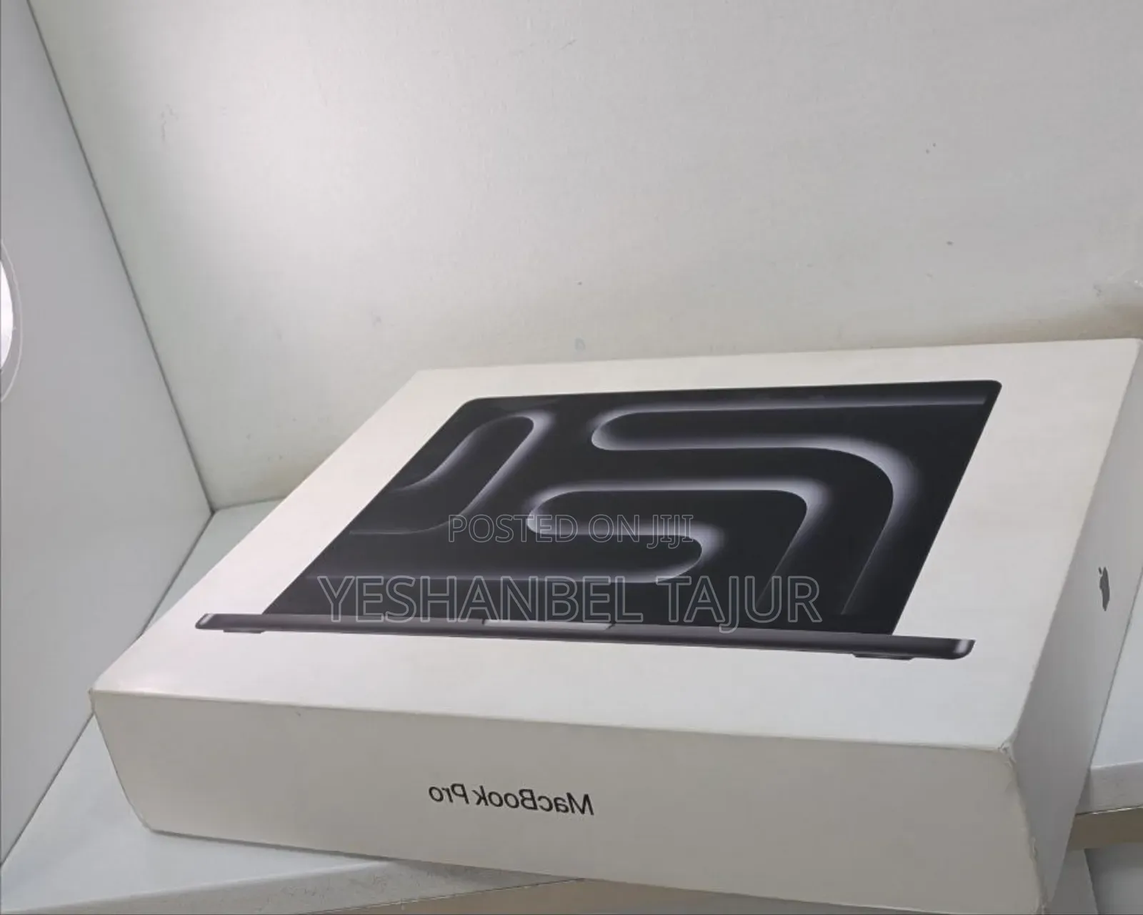 New Laptop Apple MacBook Pro M1 24GB Apple M4 SSD 512GB