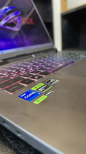 New Laptop Asus ROG Strix G16 G614 16GB Intel Core i7 SSD 512GB