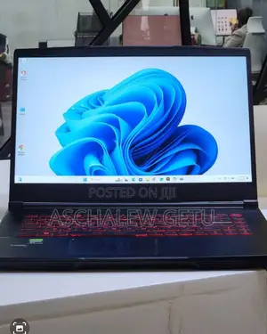 New Laptop MSI GF63 12GB Intel Core I5 SSD 512GB
