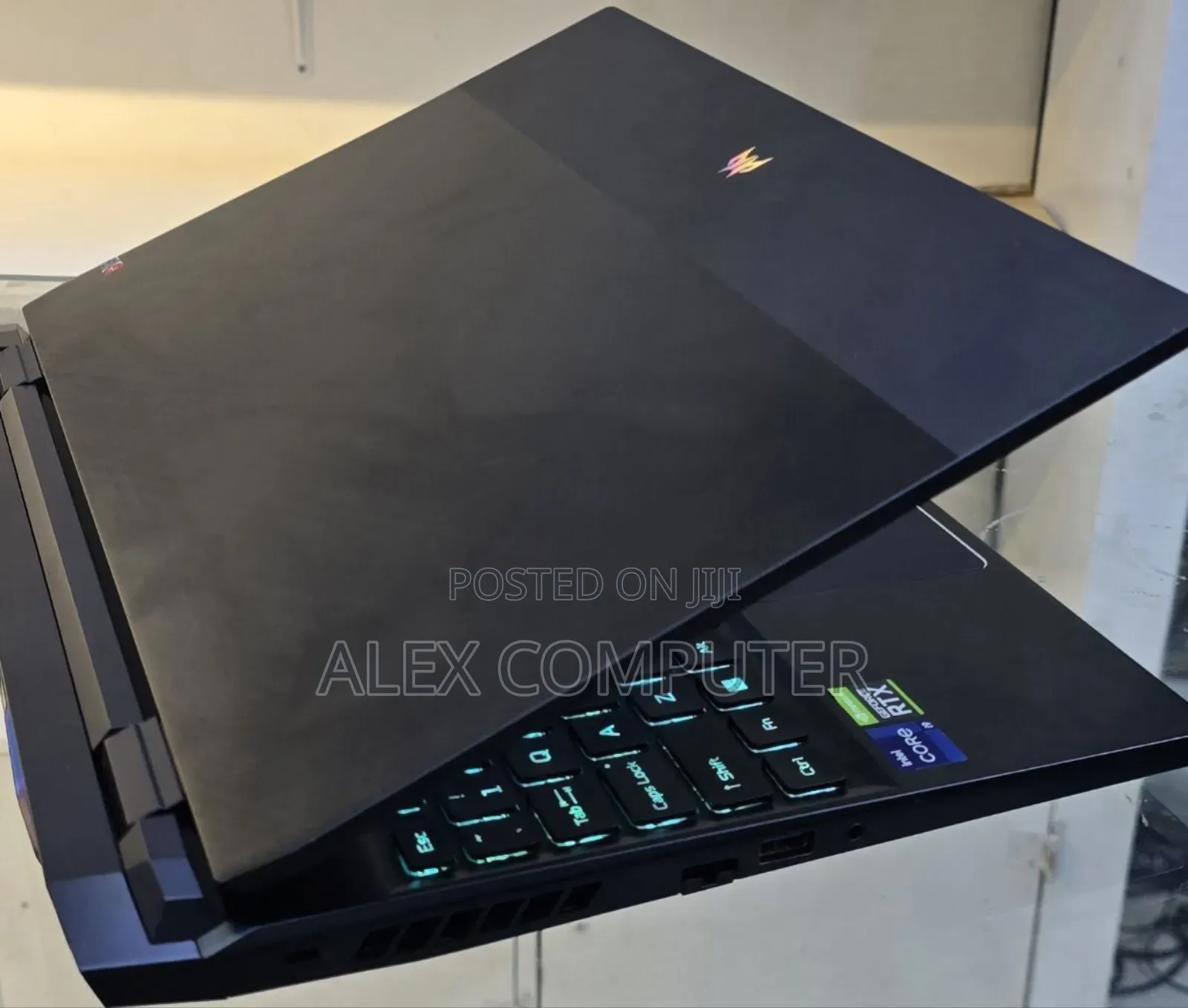 New Laptop Acer Predator Helios 300 16GB Intel Core I9 SSD 1T