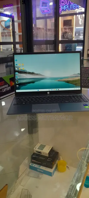 New Laptop HP Pavilion 15 16GB Intel Core I5 SSD 512GB