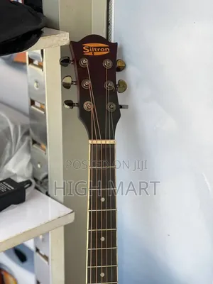 Photo - Box Guitar Siltron