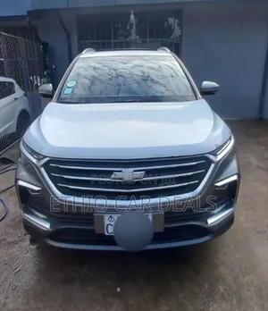 Photo - Chevrolet Captiva 2023 Gray