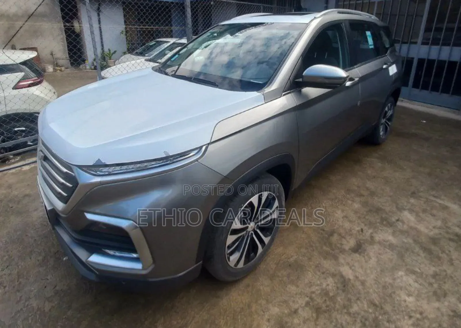 Chevrolet Captiva 2023 Gray