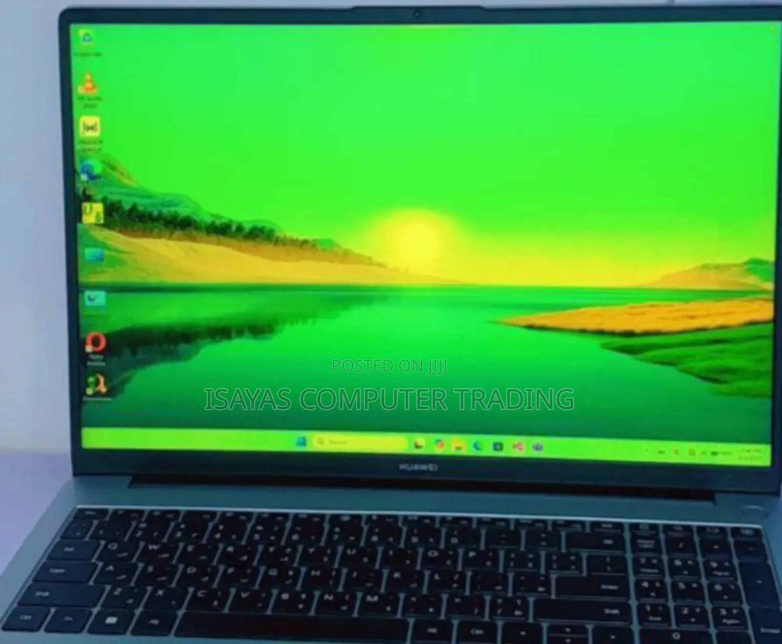 New Laptop Huawei MateBook 13 WRT-W19E 8GB Intel Core I5 SSD 512GB