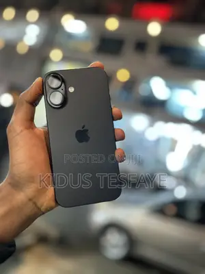 New Apple iPhone 16 128 GB Black