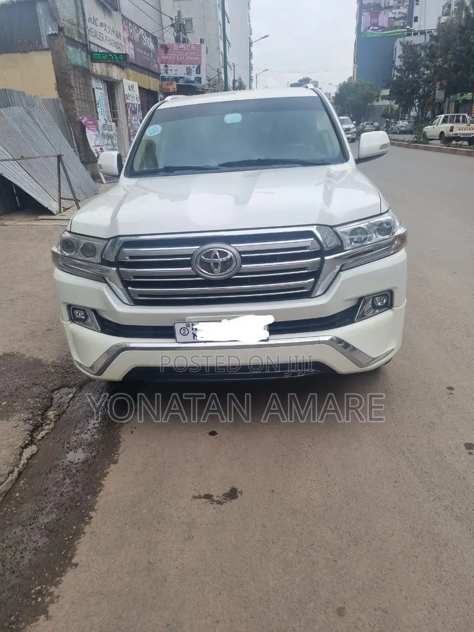 Toyota Land Cruiser 2013 White