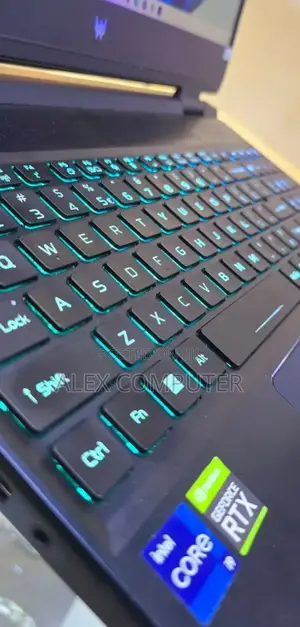 New Laptop Acer Predator Helios 300 16GB Intel Core I9 SSD 1T