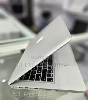 New Laptop Apple MacBook Pro 2012 4GB Intel Core I5 SSD 256GB