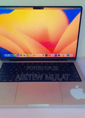 Photo - New Laptop Apple MacBook Pro M1 16GB Apple M1 SSD 512GB