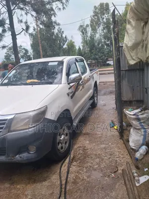 Toyota Hilux 3.0 D-4D Double Cab 2008 White