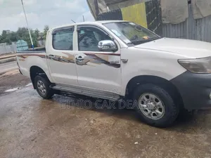 Toyota Hilux 3.0 D-4D Double Cab 2008 White