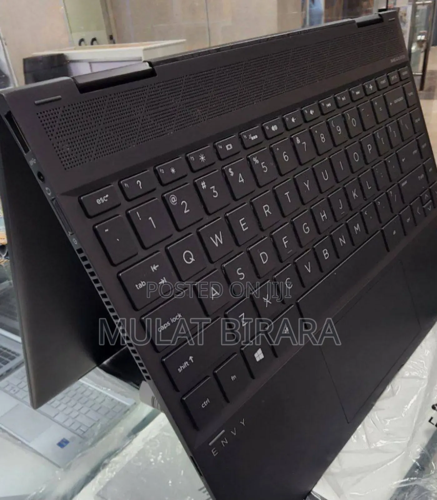 New Laptop HP Envy X360 8GB AMD Ryzen 3 SSD 512GB