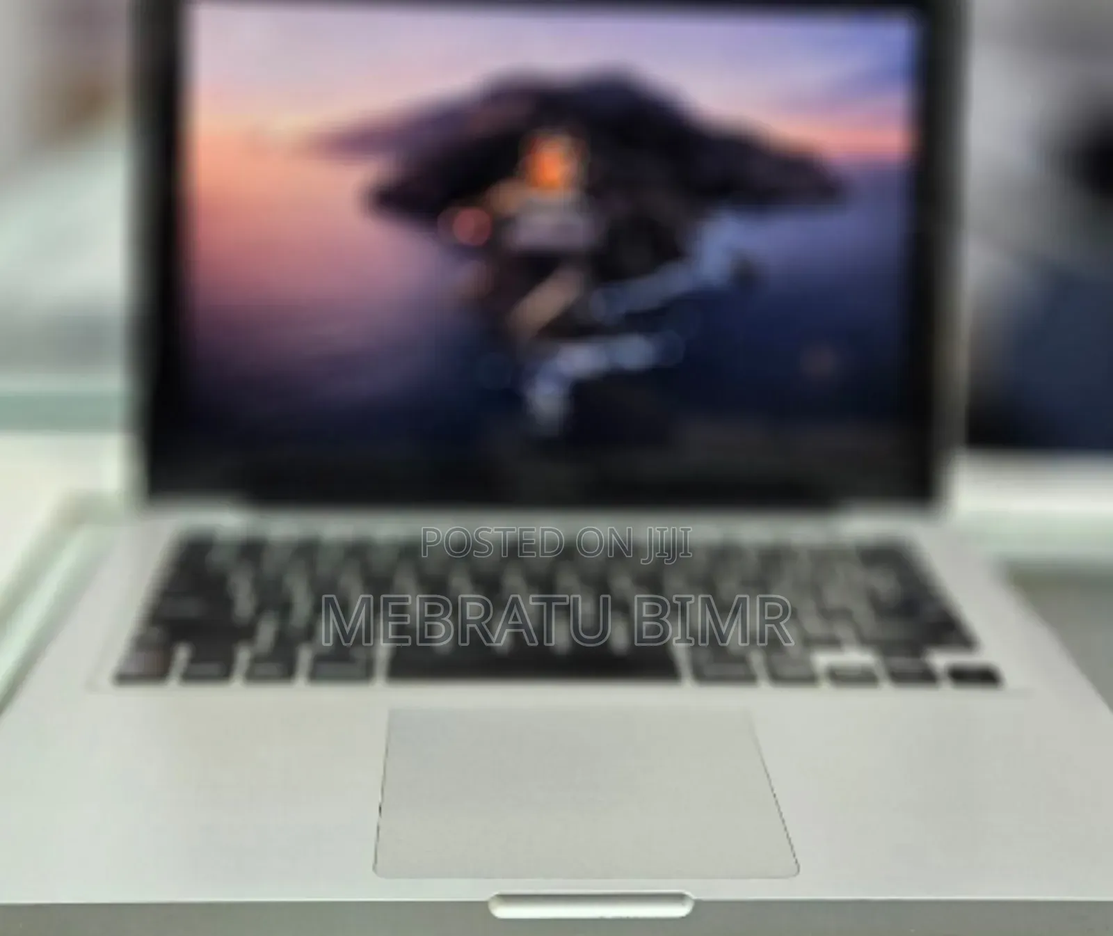 New Laptop Apple MacBook Pro 2012 4GB Intel Core I5 SSD 256GB