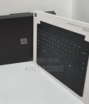 Photo - New Laptop Microsoft Surface Pro 16GB Intel Core I7 SSD 512GB