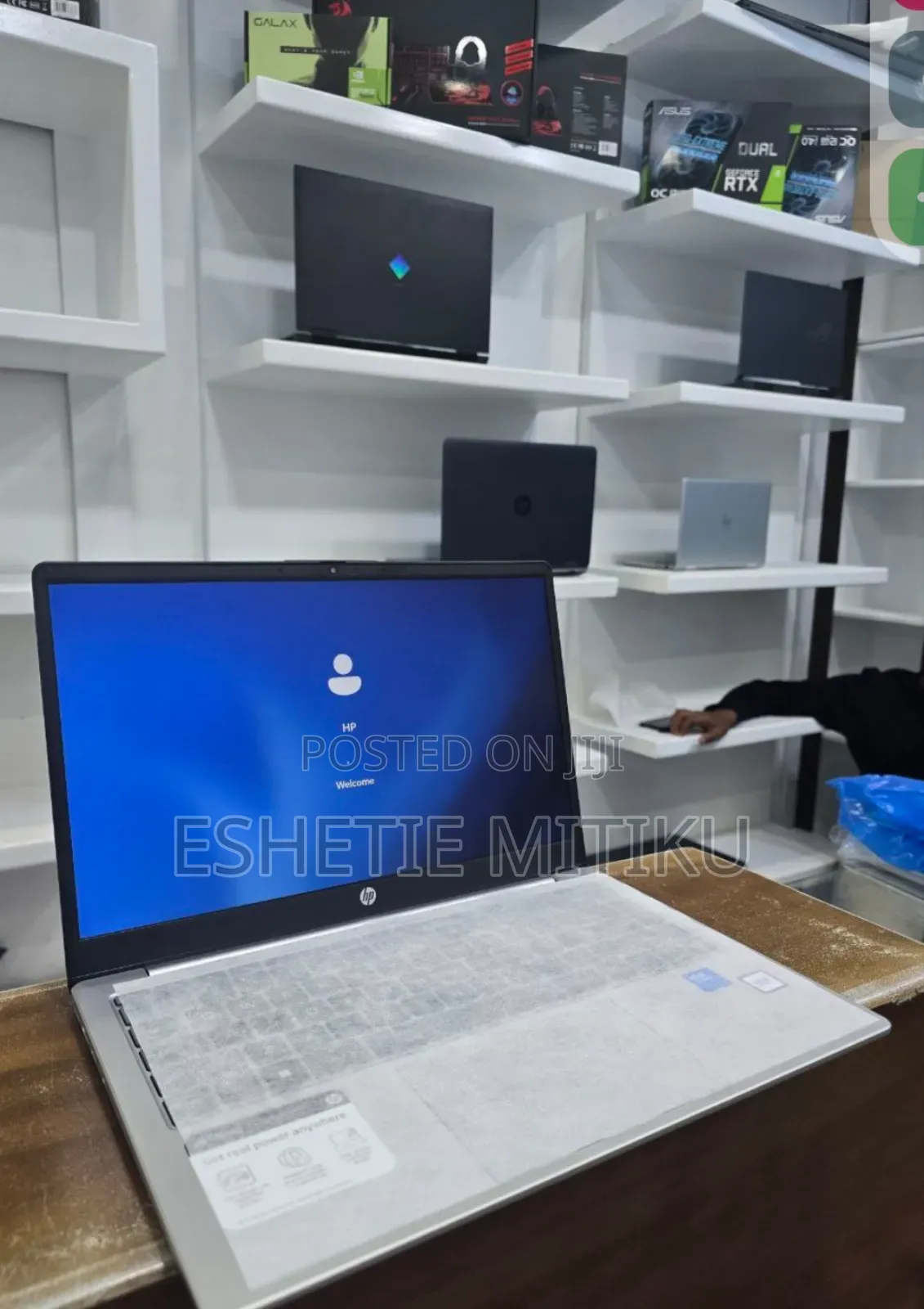 New Laptop HP 16GB Intel Core I3 SSD 512GB