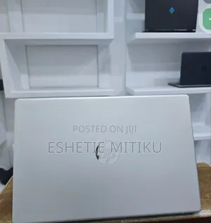 New Laptop HP 16GB Intel Core I3 SSD 512GB