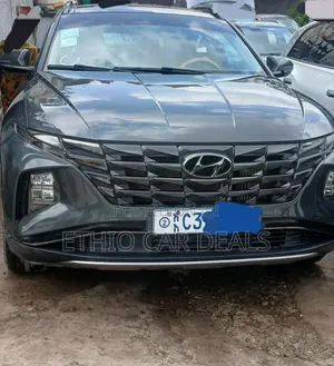 Photo - Hyundai Tucson 2022 Gray