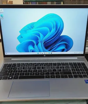 Photo - New Laptop HP ProBook 450 16GB Intel Core I5 SSD 512GB